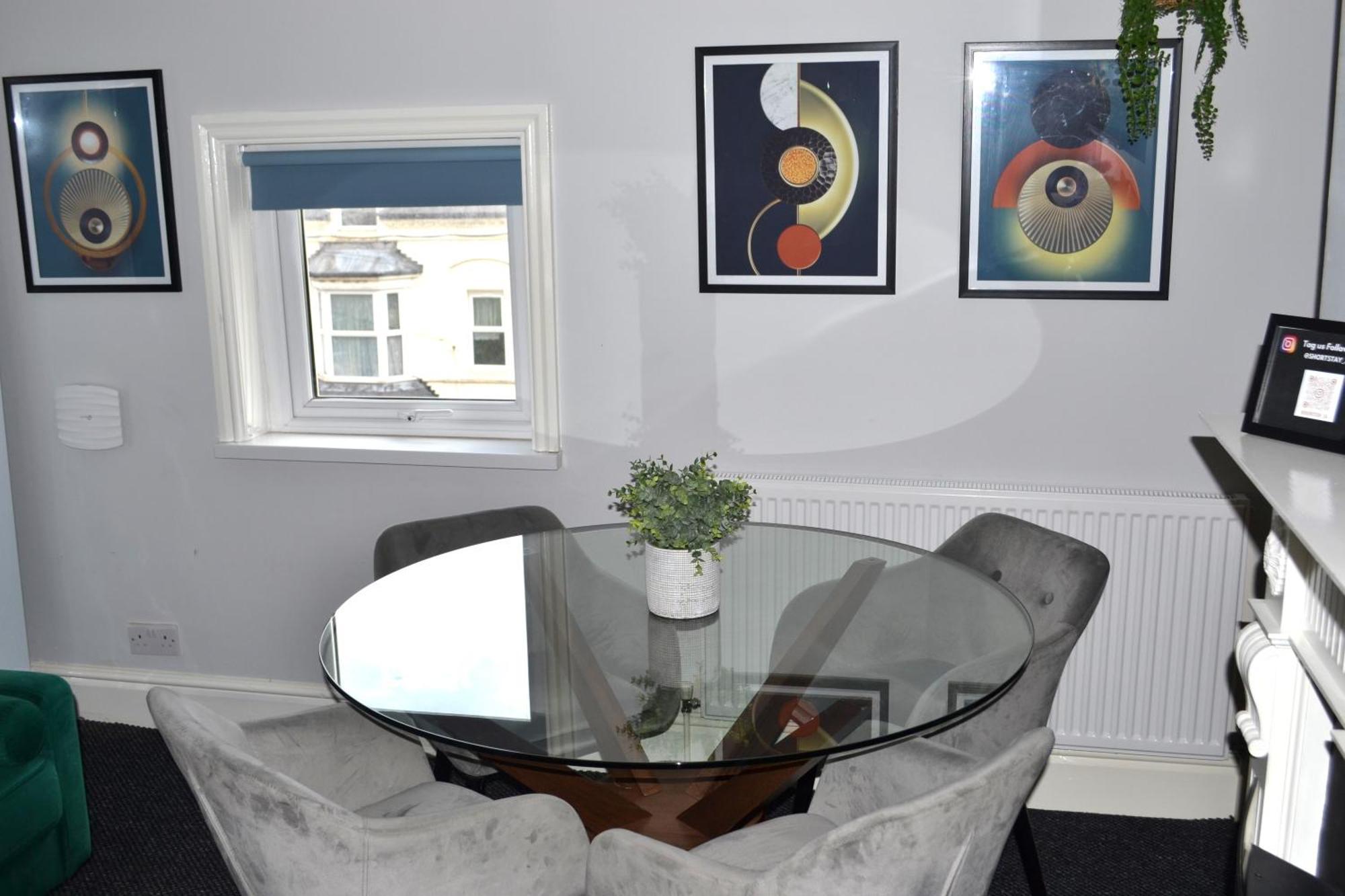 Cottage Style 2 Bedroom Apt In City, Near Utilita Arena & Free Parking Birmingham Exterior foto